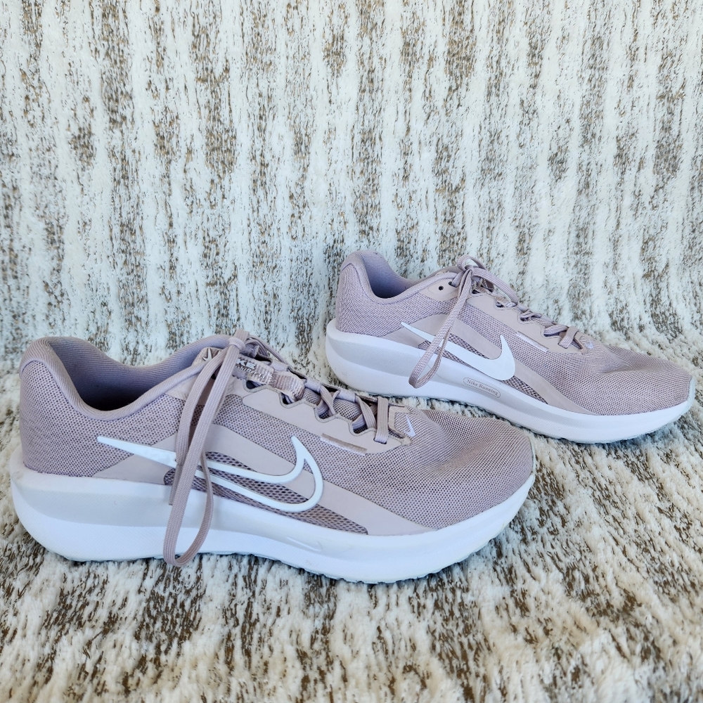 Nike "Downshifter 13" Running Shoe Athletic Sneaker Pink | Women's Size 8.5 - Picture 8 of 13